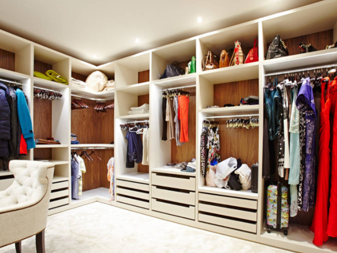 Custom Color High Quality Modern Dressing Room Walk In Closet